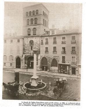 Cathédrale notre dame et ancienne fontaine 1880