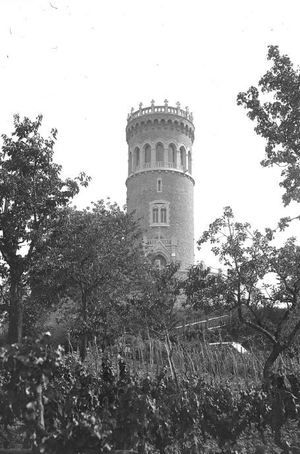 La tour d'aquin 1922