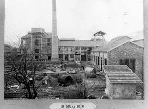 Construction de l'usine de chimie - vue générale 1915