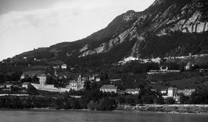 Les berges de l'isère, bien avant la rocade .. 1902