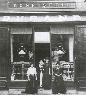 Confiseries Durand Place Grenette 1906