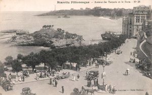 L'avenue des Tamaris et la plage de Marinella 1898