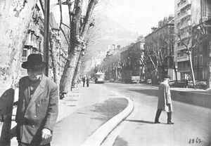 Promenade cours jean jaures 1920