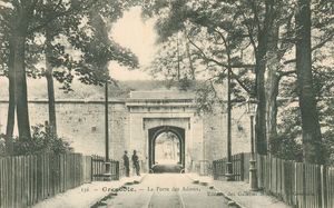 Grenoble, la porte des Adieux 1898