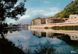 Grenoble, l'isère et les quais 1970