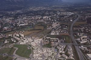 Vue en hauteur de Saint Martin d'Hères 1985