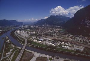 Vue aérienne de L'Isère et du Drac et Saint Egrève 1988