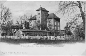 Le château de la Rochette et sa ferme 1915