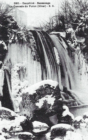 La cascade des parisiens glacée 1890