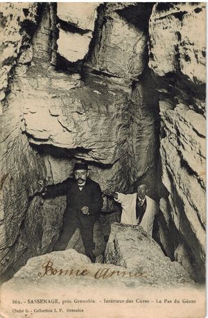 Le pas du géant dans les cuves de Sassenage 1900