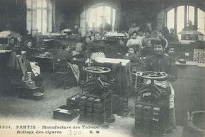 Manufacture de Tabacs-Boîtage des CIgares 1925