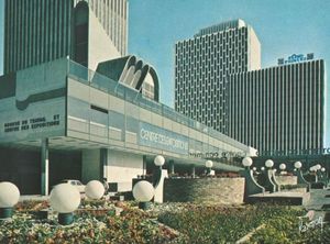 Le Centre des Expositions et le Centre Commercial 1985