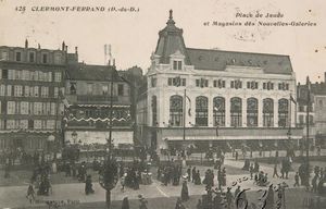 Place de Jaude et Magasins des Nouvelles-Galeries 1905