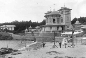 Casino et hôtels en bord de plage 1900