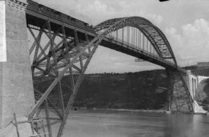 Pont Suspendu de  la Roche-Bernard 1890