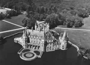 Le Château 1950