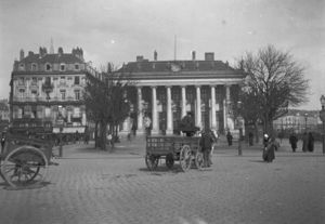 La Place de la Bourse 1924