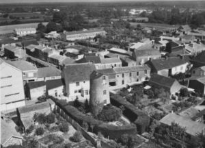 Vue Générale et le vieux moulins 1950