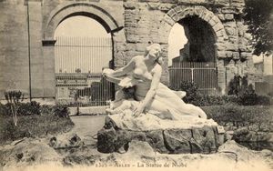 La Statue de Niobé 1950