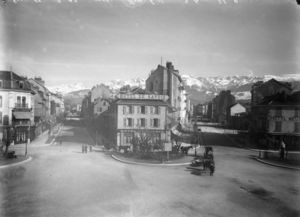 Vue sur l'hôtel de Savoie 1905