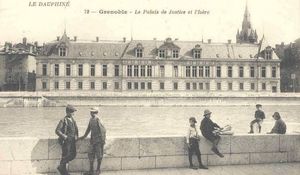 Vue du Palais de Justice depuis le Quai Perrière 1919