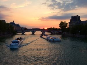 Coucher de soleil sur la Seine, Pont du Carrousel 2015