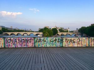 Pont des Arts, où sont les cadenas ? 2015