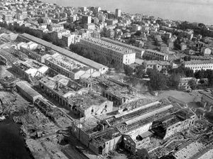 Arsenal du Mourillon après la guerre, Toulon 1945