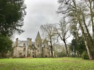Face nord du chateau de Lesmaes 2018