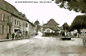 La Bâtie Montgascon, place de la Mairie 1910