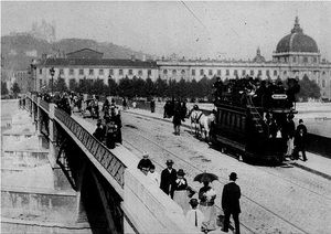 Pont Guillotière, bus tiré par des chevaux, 1900 1900
