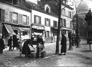 Femmes laveuses à la fontaine de la Place du Tertre, Montmartre 1925