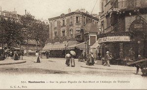 Sur la Place Pigalle, Montmartre 1900