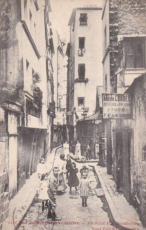 Rue de Venise, au fond rue de Beaubourg 1900