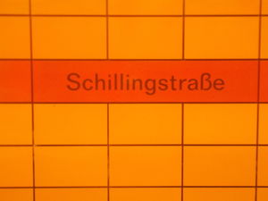 Station de métro Schillingstraße 2014