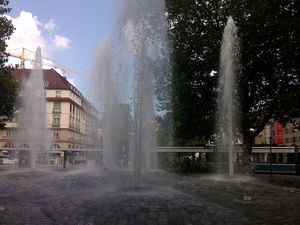 Fontaine sur la place Sendlinger Tor 2016