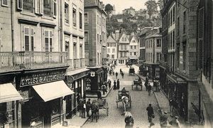 Ambiance de la rue Carnot  1910