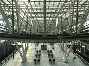 Gare TGV à l'Aéroport CDG 2017