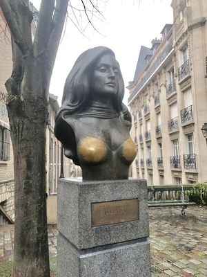 Statue de Dalida à Montmartre 2017