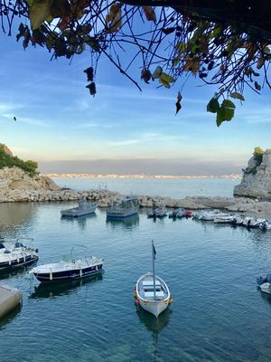 Le petit port de Niolon en face de Marseille 2018