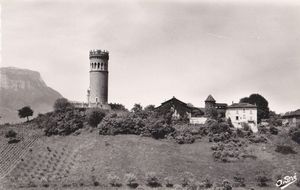Pontcharra, St Maximin - Tour et Village d'Avallon 1940