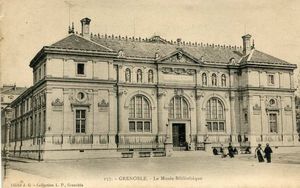 Le Musée-bibliothèque de Grenoble 1900