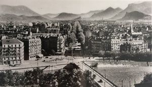 Grenoble, vue sur le Cours Jean Jaurès 1950