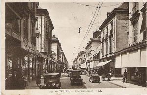 Anciens véhicules, rue Nationale 1910