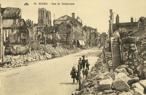 La déstruction de Reims après la grande Guerre 14-18 1918