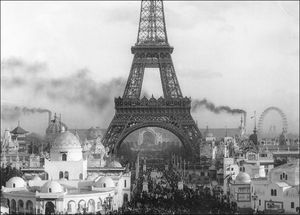 Tour Eiffel à l'Exposition Universelle 1900