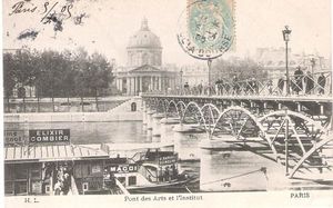 Péniche près du Pont des Arts et l'Institut 1908