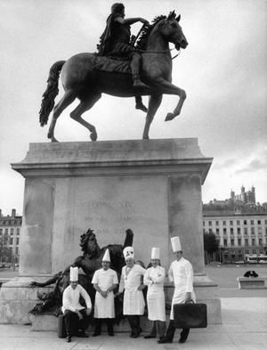 Les toques blanches, en visite à Lyon 1988